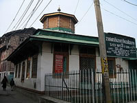 rozabal-in-srinagar